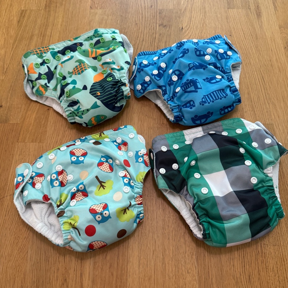 Sunbaby ONE SIZE Lot of 4 Blue Green Printed Cloth Diaper Covers